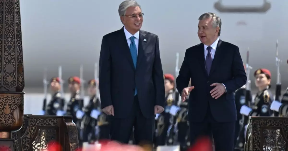  Мемлекет басшысы Қасым-Жомарт Тоқаев Өзбекстанға жұмыс сапарымен барды 