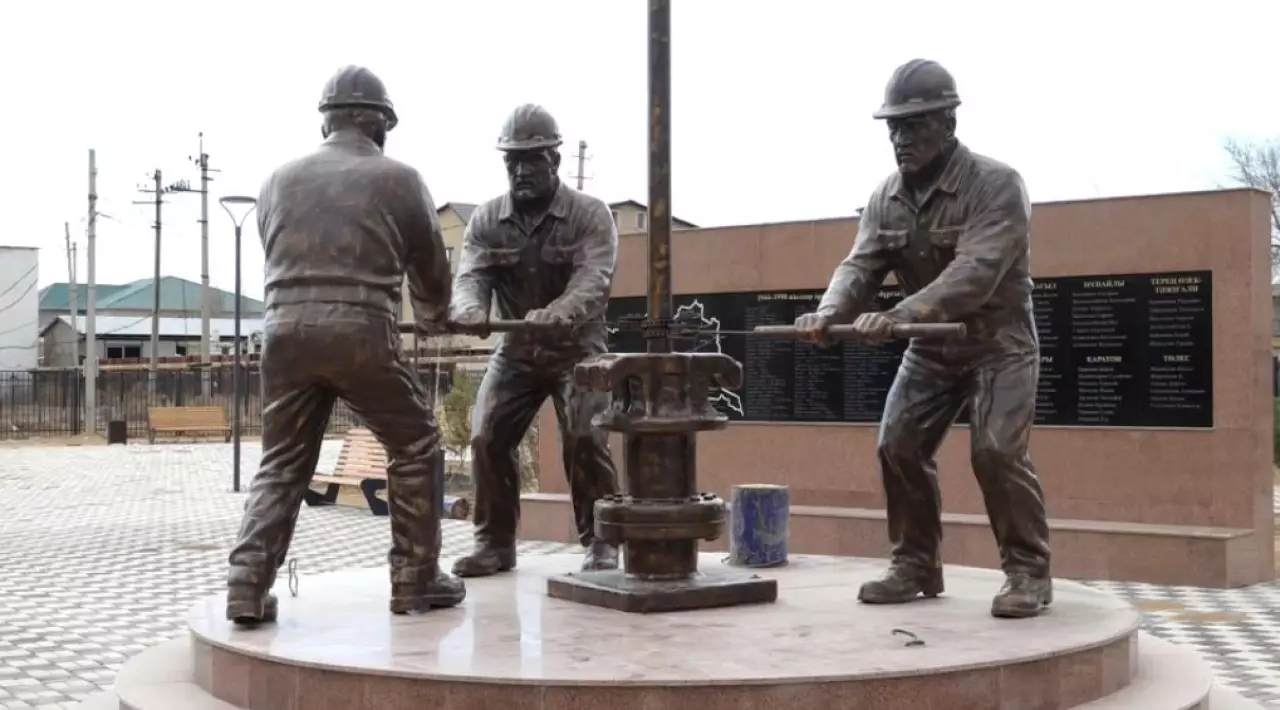 Құлсары қаласы абаттандырылып жатыр