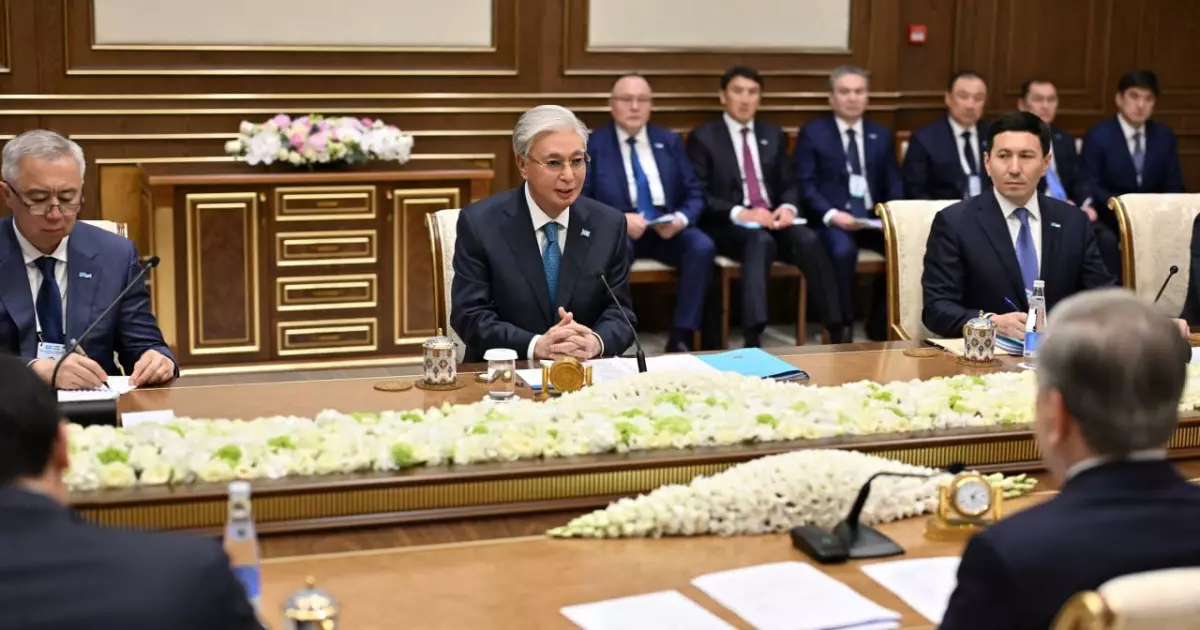   Тоқаев Өзбекстандағы «Таза ауа» бастамасын қолдады   