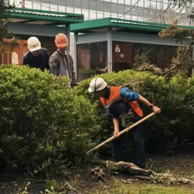 В Алматы прошли субботники на строительных объектах