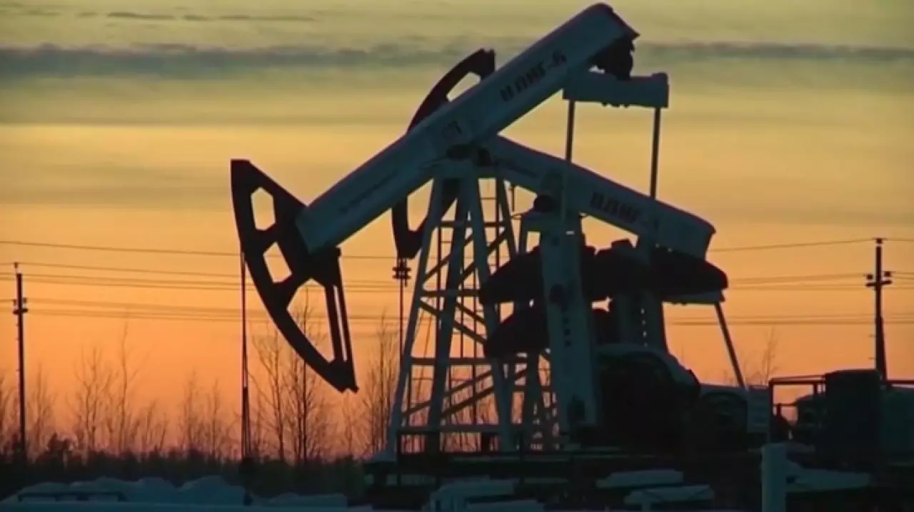 Бензин подешевел в США