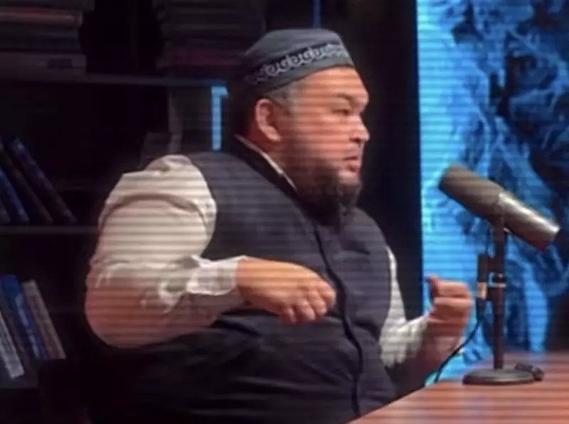 Сравнил людей с коровами: блогера-«устаза» наказали в Алматы