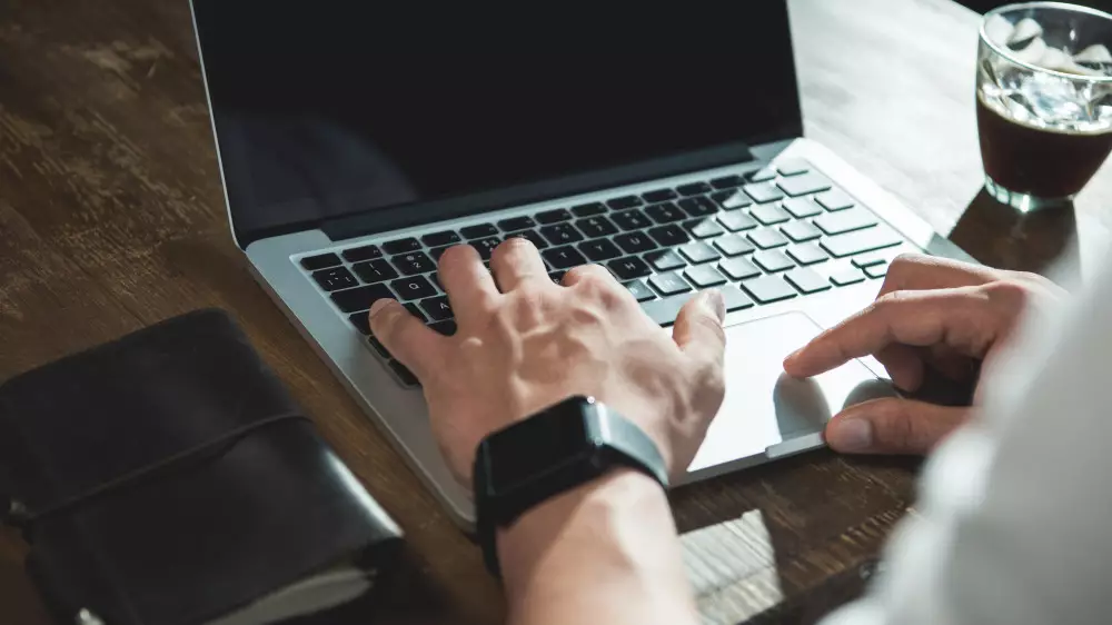 Популярная госуслуга будет доступна только онлайн в Казахстане