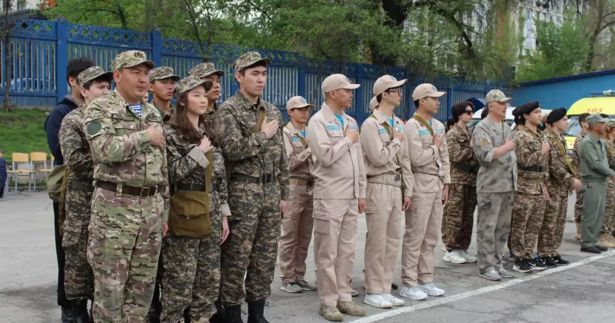  Алматыда «Жас бүркіт-2026» әскери-патриоттық жастар жиыны өтті 