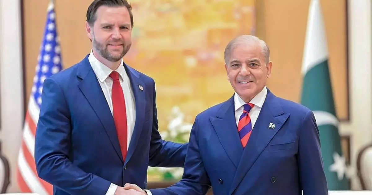  АҚШ пен Иран делегациялары Исламабадта келіссөздер бастады 