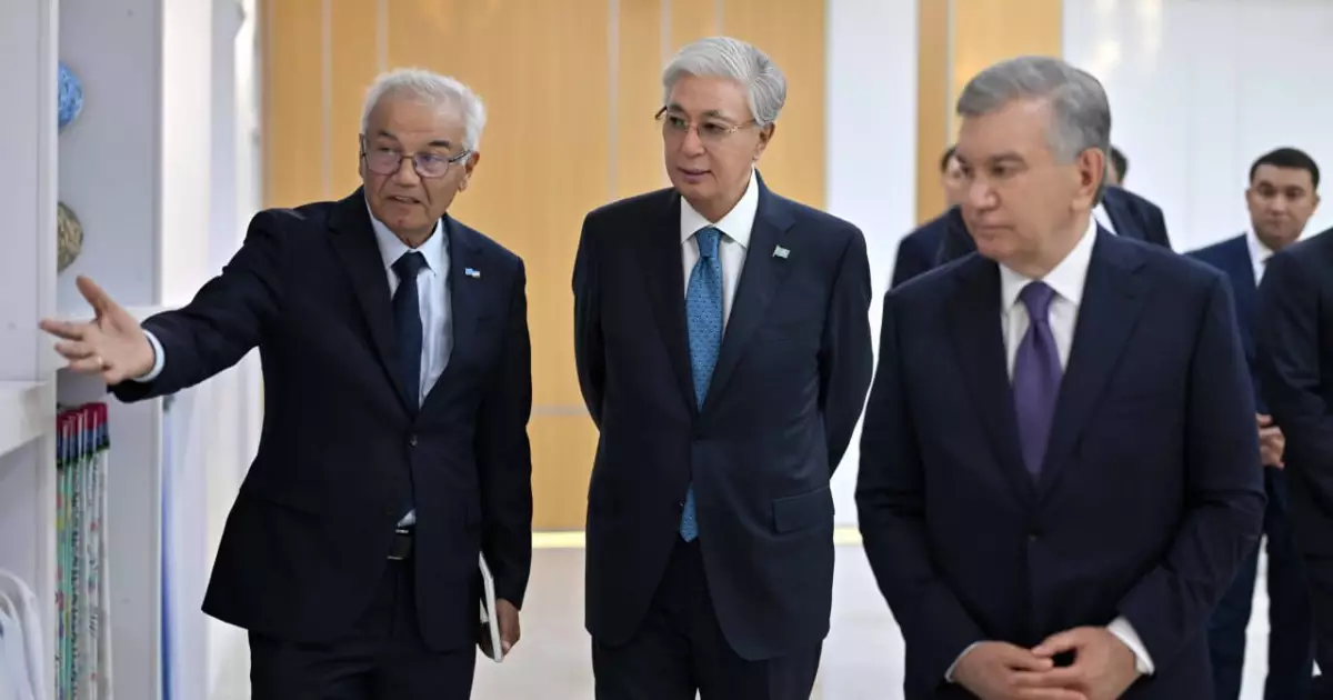   Қазақстан мен Өзбекстан президенттері MERGANTEKS кәсіпорнына барды   