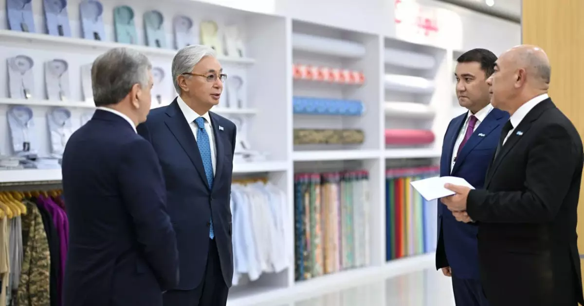  Қазақстан мен Өзбекстан президенттері MERGANTEKS кәсіпорнына барды 
