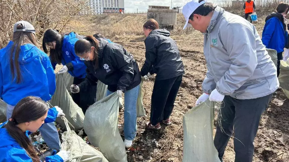 "Таза қала" акциясы: Астанадаэкоакция аясында 100 тонна қоқыс шығарылды