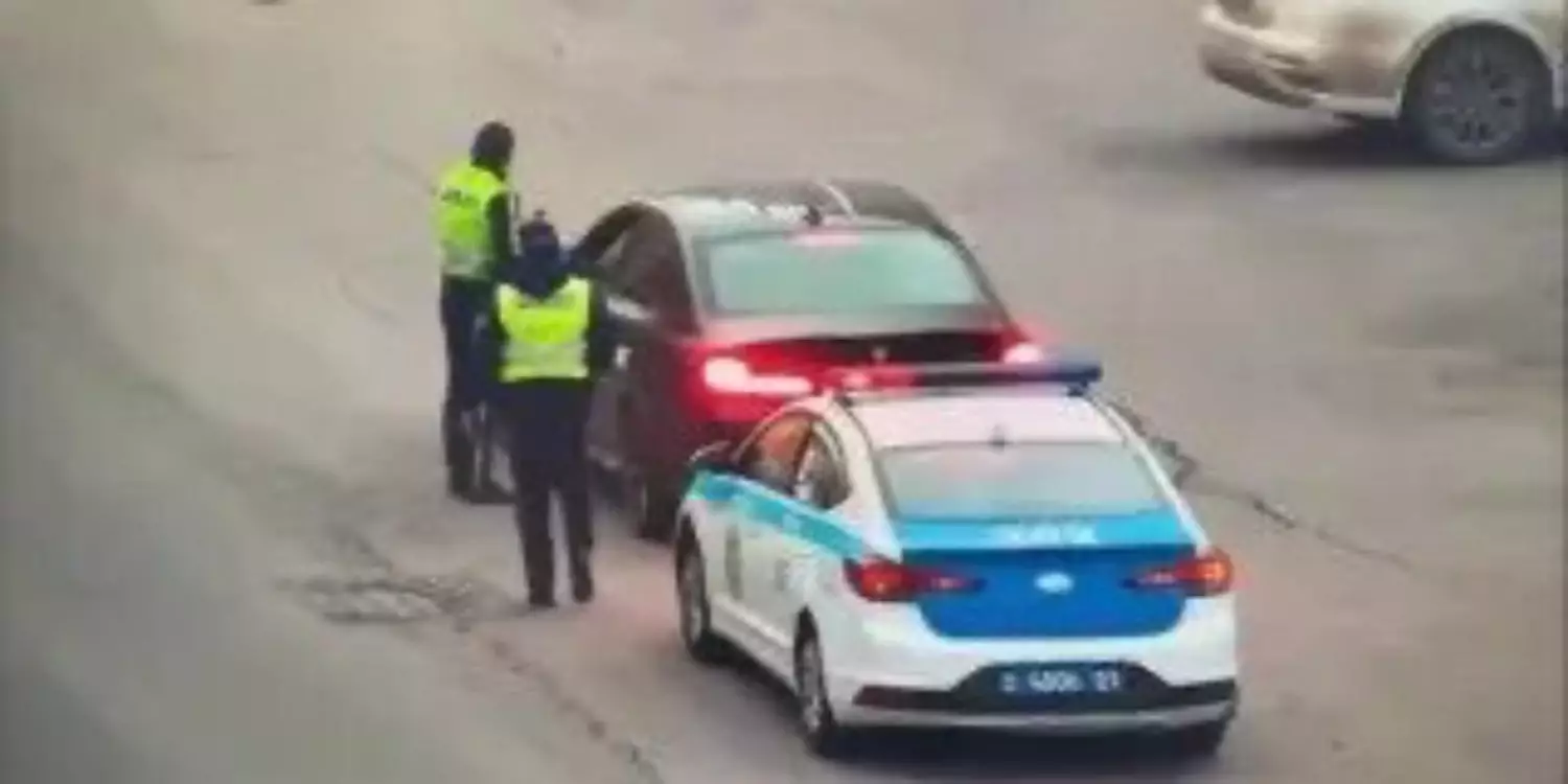 Астанада қала ішінде 216 км/сағ жылдамдықпен жүрген жүргізуші ұсталды