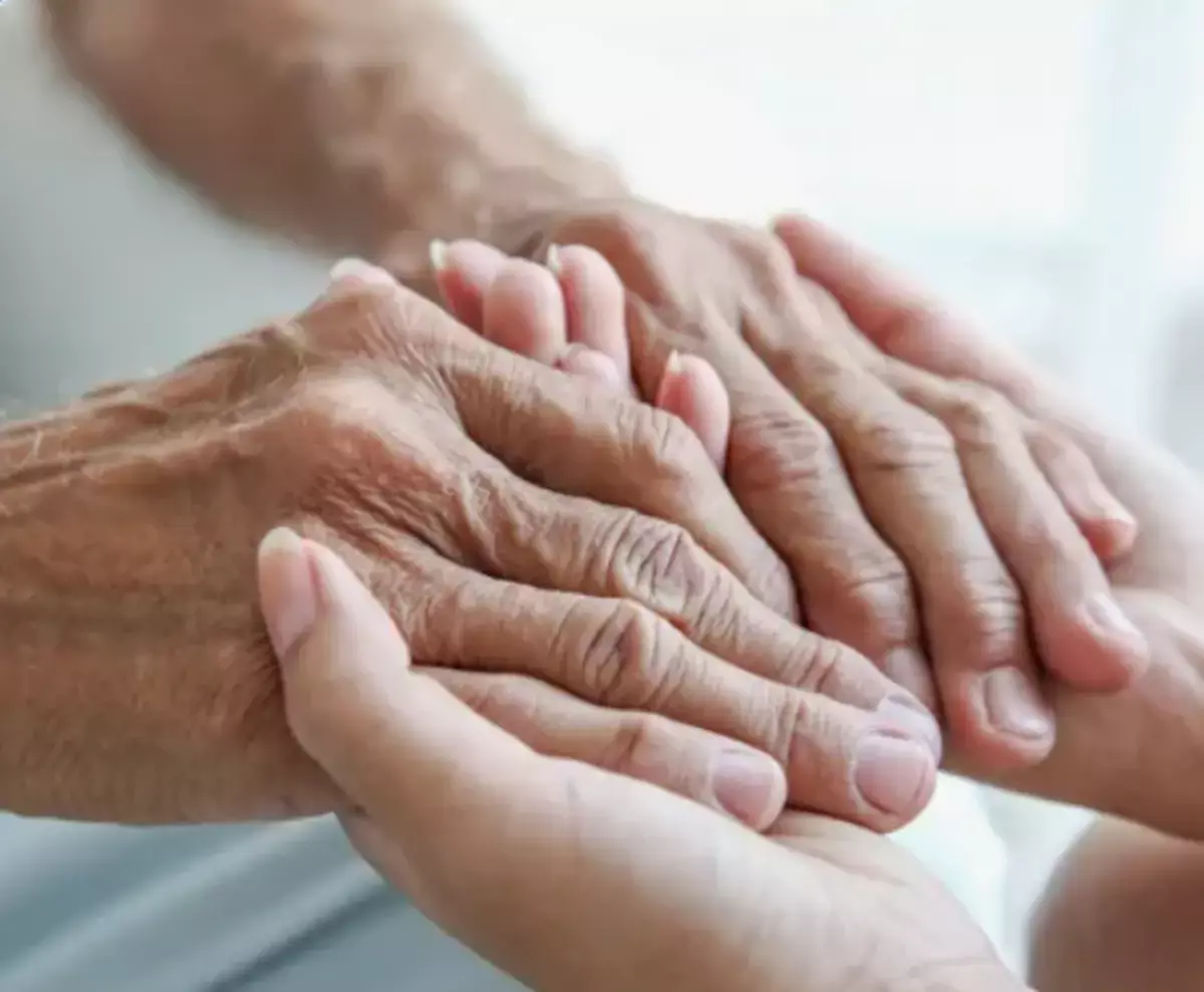 Назван неочевидный признак болезни Паркинсона, который проявляется только во сне - новости на Lada.kz 12.04.2026