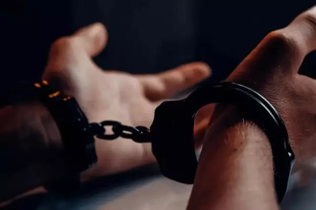 Астанада жол ережесін 61 рет бұзған жүргізуші қамауға алынды