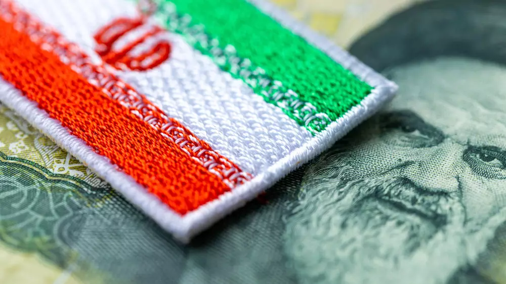 Трамп Иранмен сәтсіз келіссөздерден кейін өзінің мықты тұсын жария етті