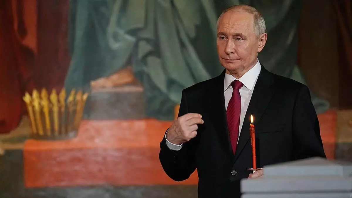 Украина и Россия заявляют о тысячах нарушений объявленного Путиным праздничного перемирия.