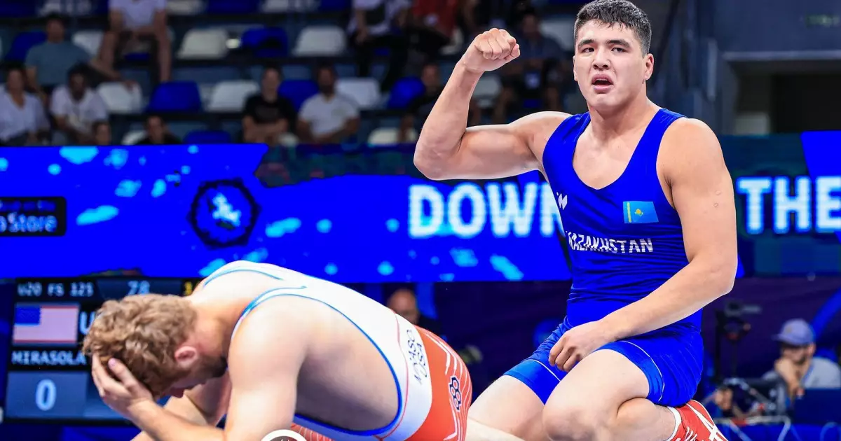   Еркін күрестен Азия чемпионаты: Едіге Қасымбек қытайлық балуанды жеңіп, қола медаль алды   