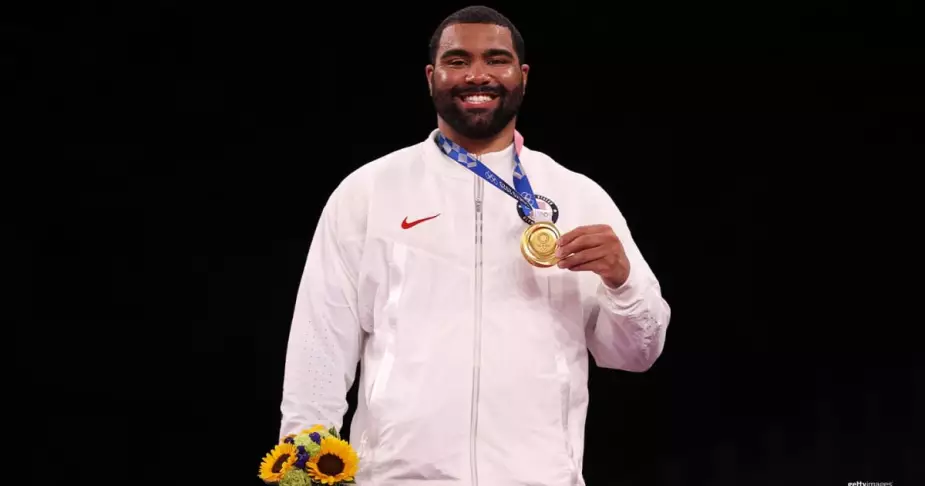 UFC официально подписали олимпийского чемпиона по борьбе