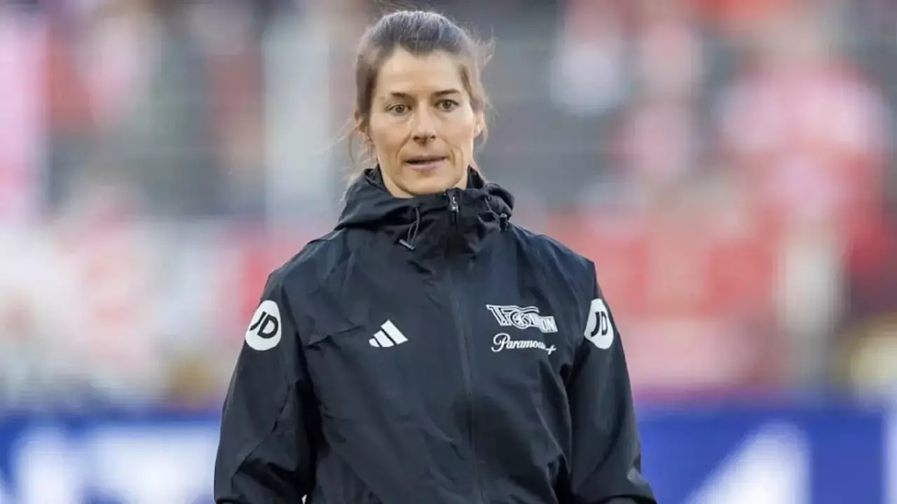 Бундеслигада тарихи сәт: ерлер клубын тұңғыш рет әйел бапкер басқарады