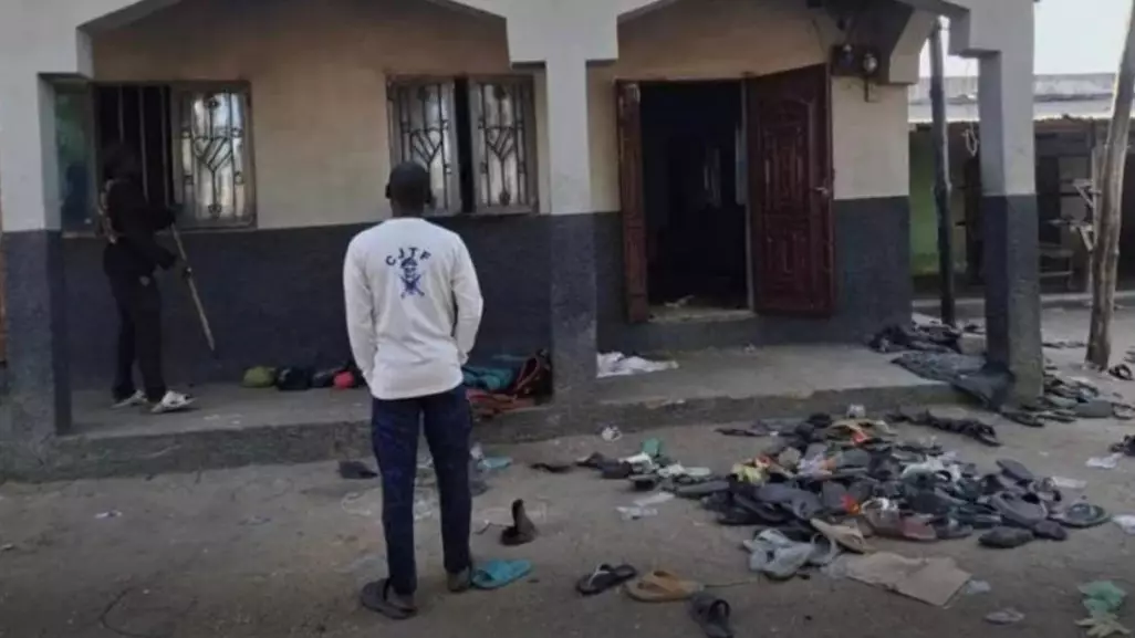 Нигерияда базарға жасалған әуе соққысы салдарынан 200 адам қаза тапты