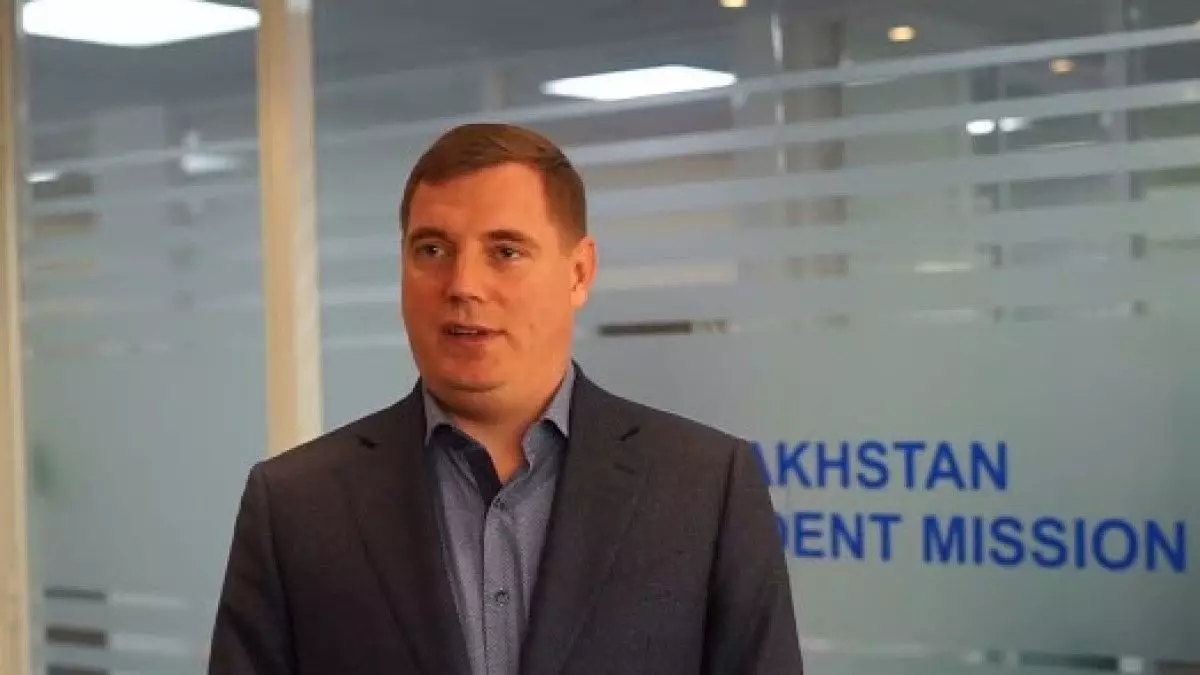 Теңге нығаюы – уақытша құбылыс па? АДБ сарапшысы Қазақстан экономикасына әсер ететін негізгі факторларды атады