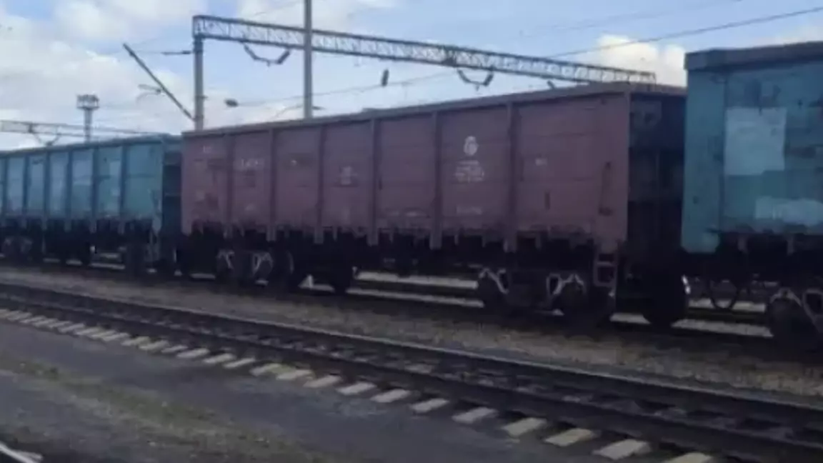 Ақмола облысында екі оқушы жүк пойызының үстінен құлап кетті