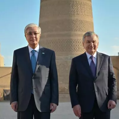 Токаев и Мирзиёев посетили исторические достопримечательности Бухары