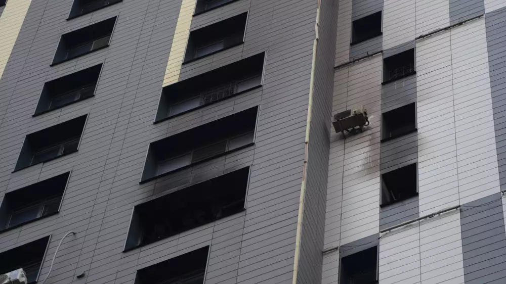 Астанадағы өрт кезінде үш бала қаза тапты: дәрігерлер аман қалған әйелдің жағдайын айтты