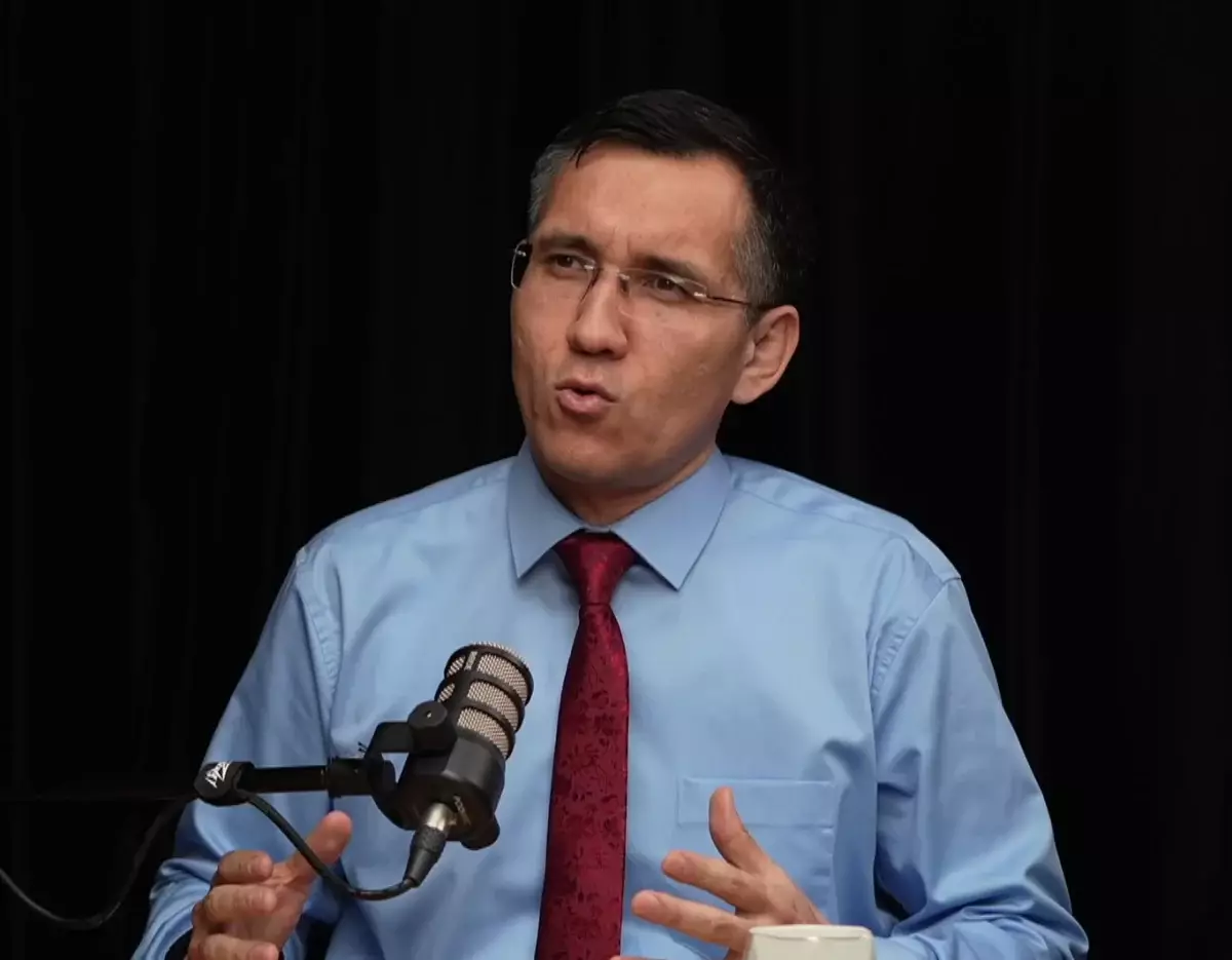 «Әскери қауіптен гөрі жанама салдары болады»: Сарапшы АҚШ-Иран соғысының Қазақстанға ықпалын атады