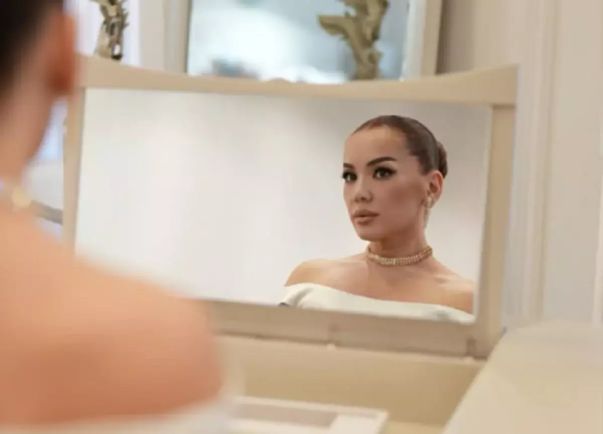 Жүрегің сыздап ауырса да: Мақпал Исабекова желіде жаңа жазба жариялады