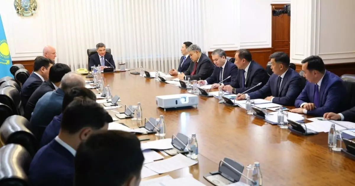  Бектенов көлік-транзиттік әлеуетті дамыту бойынша кеңес өткізді 