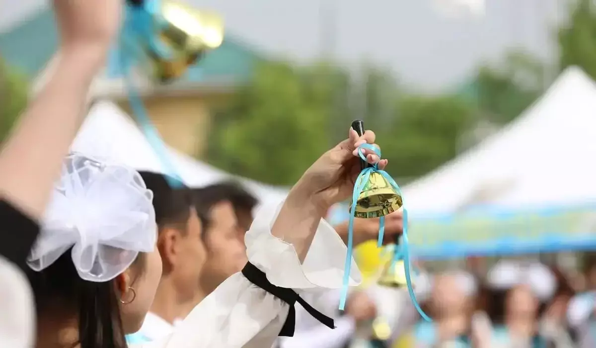 Министрлік мектеп бітіру кештеріне қатысты қатаң талап жариялады