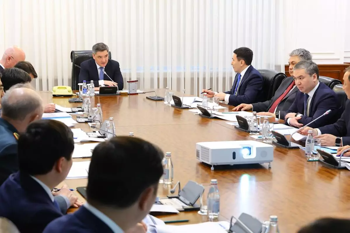 Премьер-министр раскритиковал темпы транспортных проектов в Казахстане