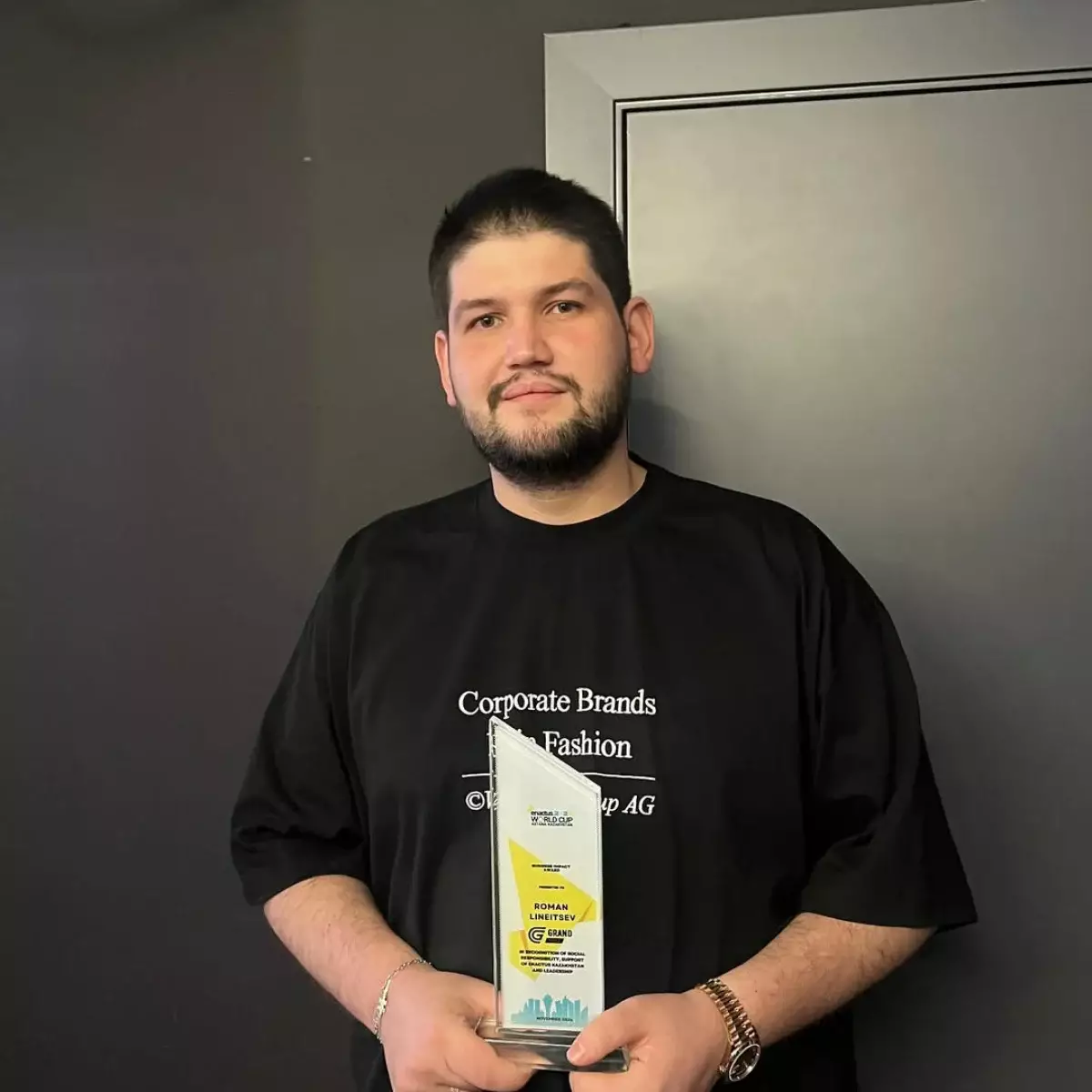 Миллионера из Астаны арестовали за гонку на Porsche