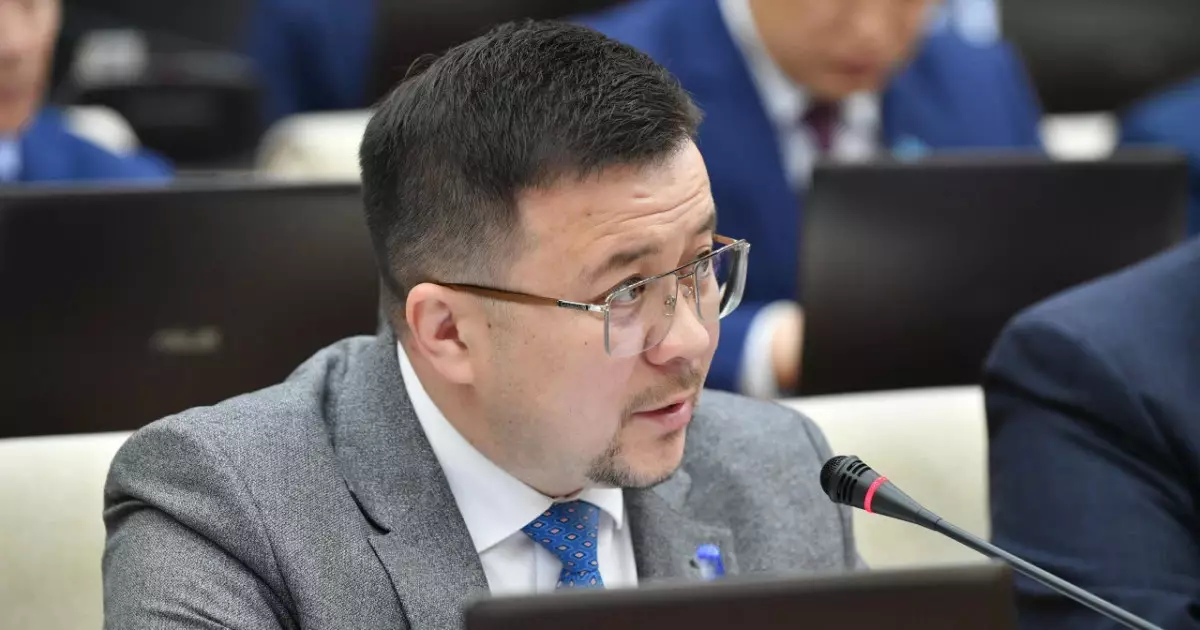  Бұралқы иттердің мәселесі күрделеніп кеткенін халық өзі айтып отыр – депутат 