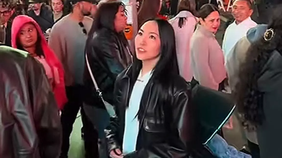 "Базар сияқты, "Алтын орда" сияқты" - қазақстандық әнші Нью-Йорктегі Times Square туралы