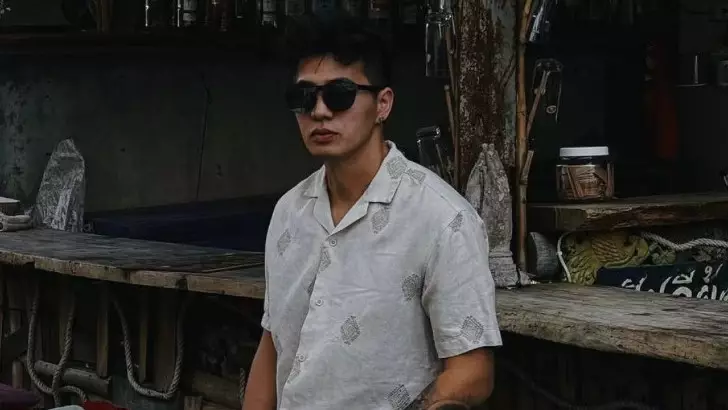 Блогер Ерболат Жанабылов начал давать показания в суде