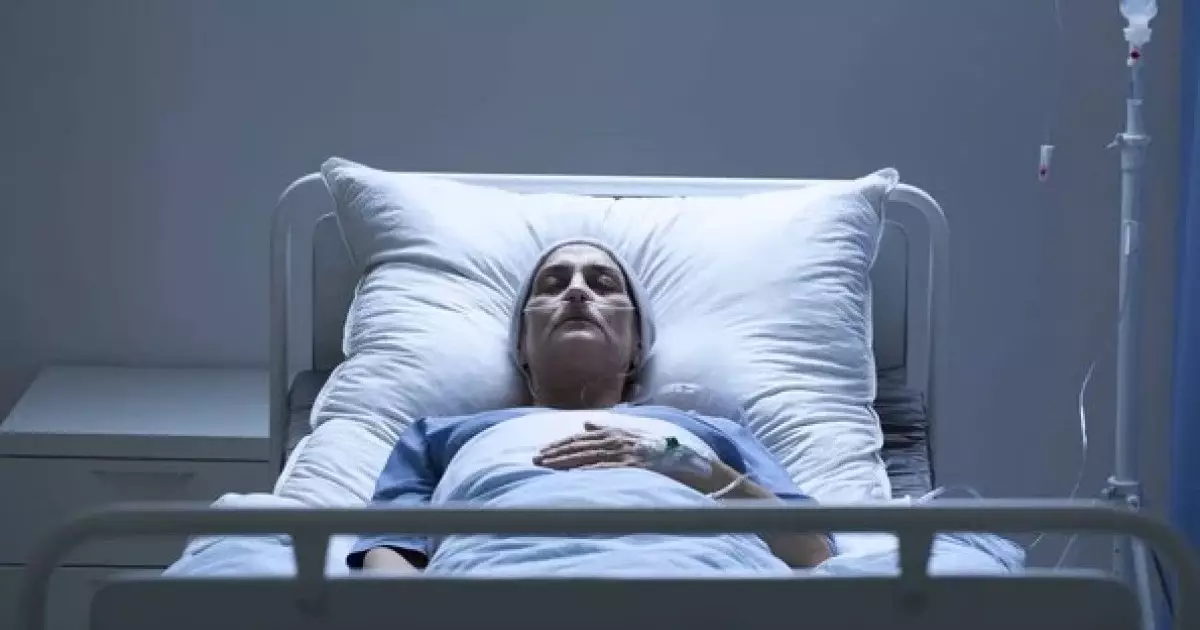  Көз жұмған әйел 8 минуттан соң есін жиып, жантүршігерлік шындығын айтты 