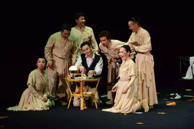 Айтматовтың «Қызыл алма» шығармасы сахналанды