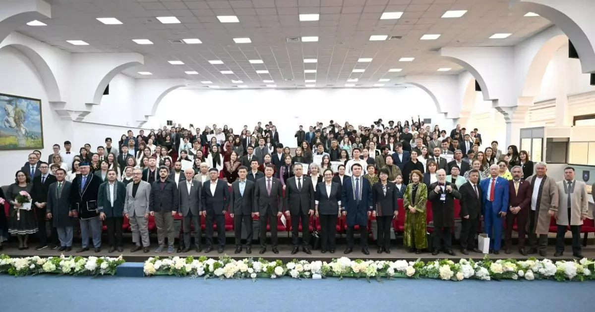   ҚазҰУ-да өткен форумда жасанды интеллект арқылы әл-Фараби мұрасы жаңғыртылды   