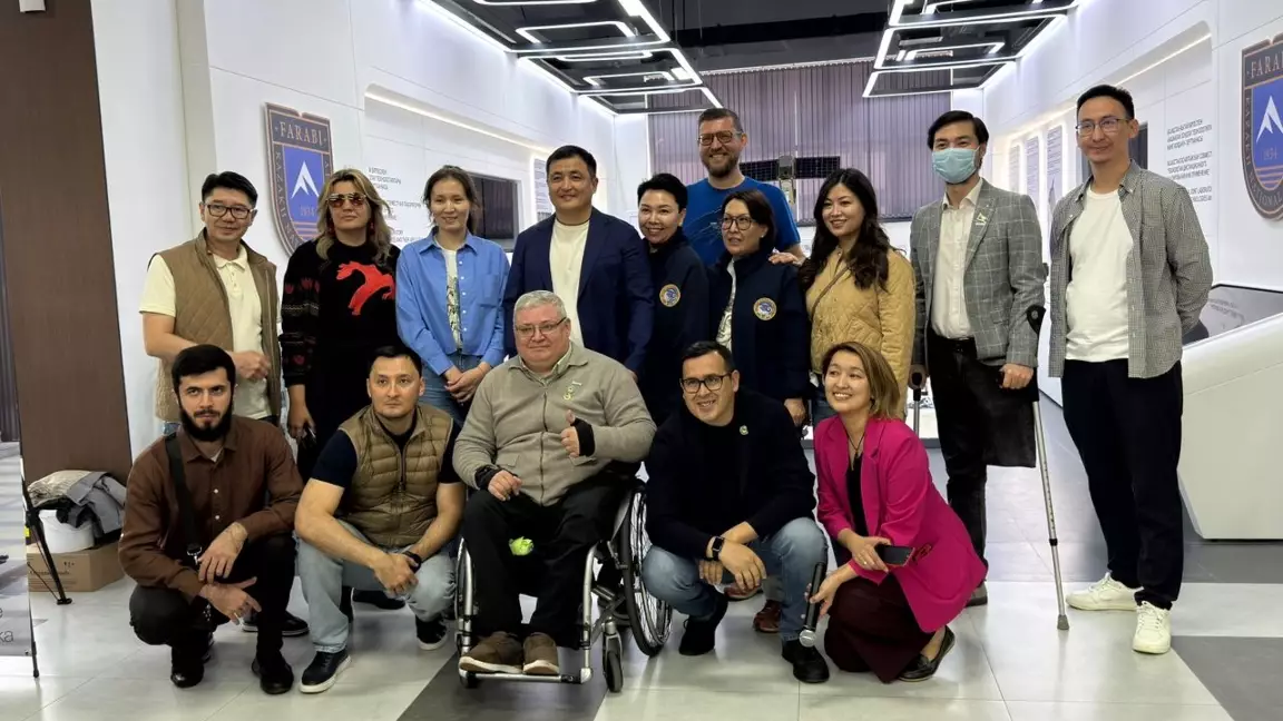 Инклюзивті бастама – ҚазҰУ-дағы спорттық мереке