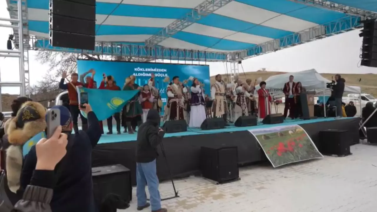 Түркиядағы қазақ ауылында алғаш рет Наурыз кең көлемде тойланды