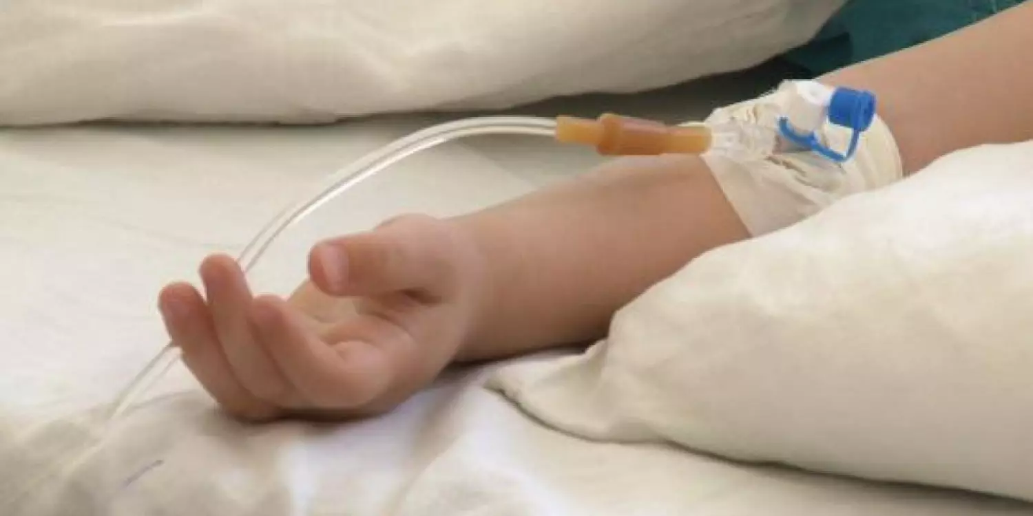 Қарағанды облысында үш жасар балаға шатырдан кірпіш құлаған