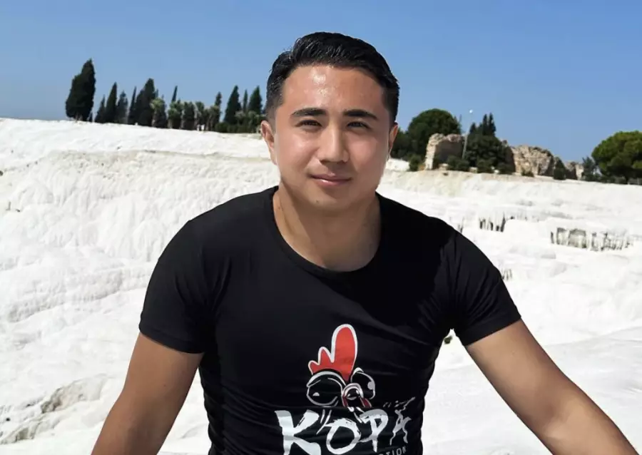 Блогер Қайсар Қамза Вьетнамда ұсталды: мән-жайы