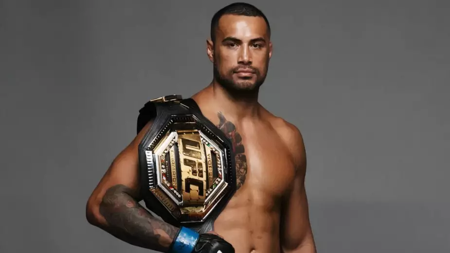 Новый чемпион UFC рискует выбыть до конца 2026 года