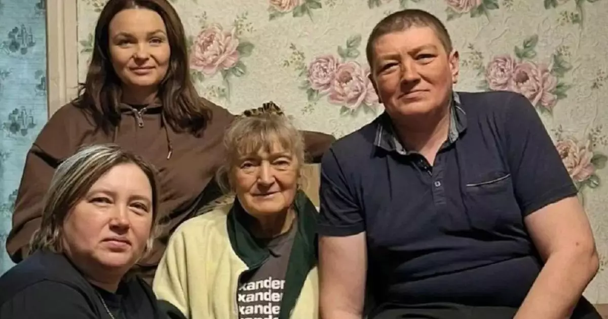  Ақтөбе облысының тұрғыны 30 жылдан кейін отбасымен қауышты 