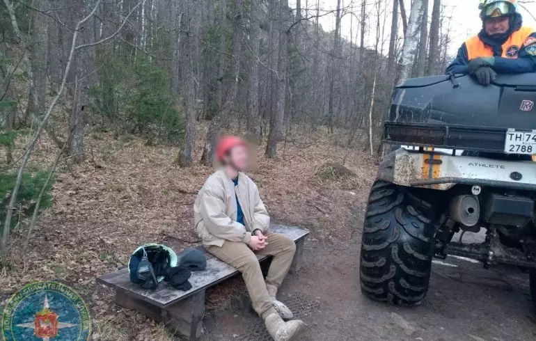 Турист из Казахстана застрял в горах Челябинской области.