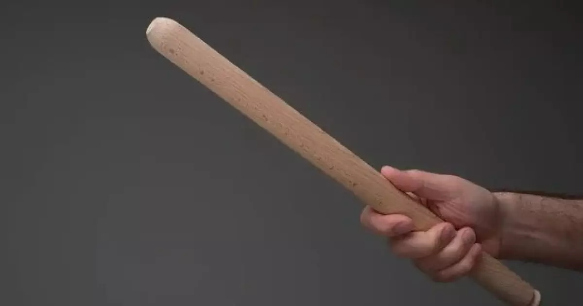  Ер адам телефон қоңырауына жауап бермеген әйелін балаларының көзінше ұрып өлтірді 