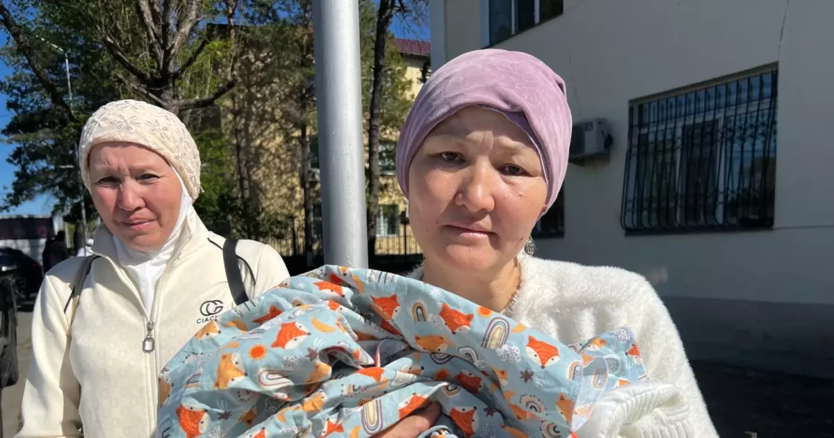 Суд в Казахстане признал виновными всех 19 обвиняемых по делу о протестах против Китая.