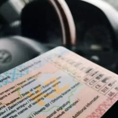 В Казахстане сдача на права станет неограниченной: новые правила