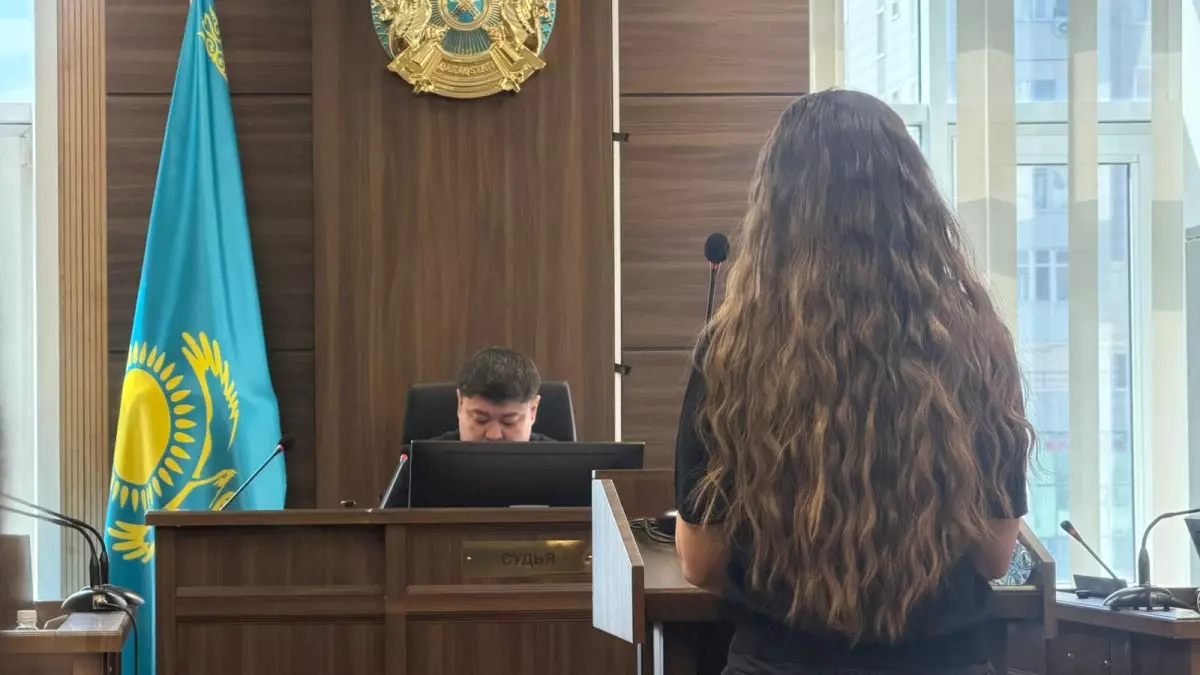 В суде начался допрос блогера Эльмиры Толегеновой