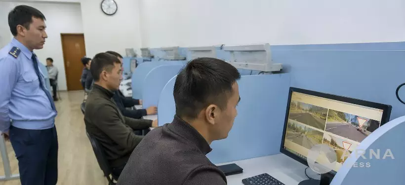 Сдавать на права можно будет хоть сколько раз: как изменится процедура в Казахстане