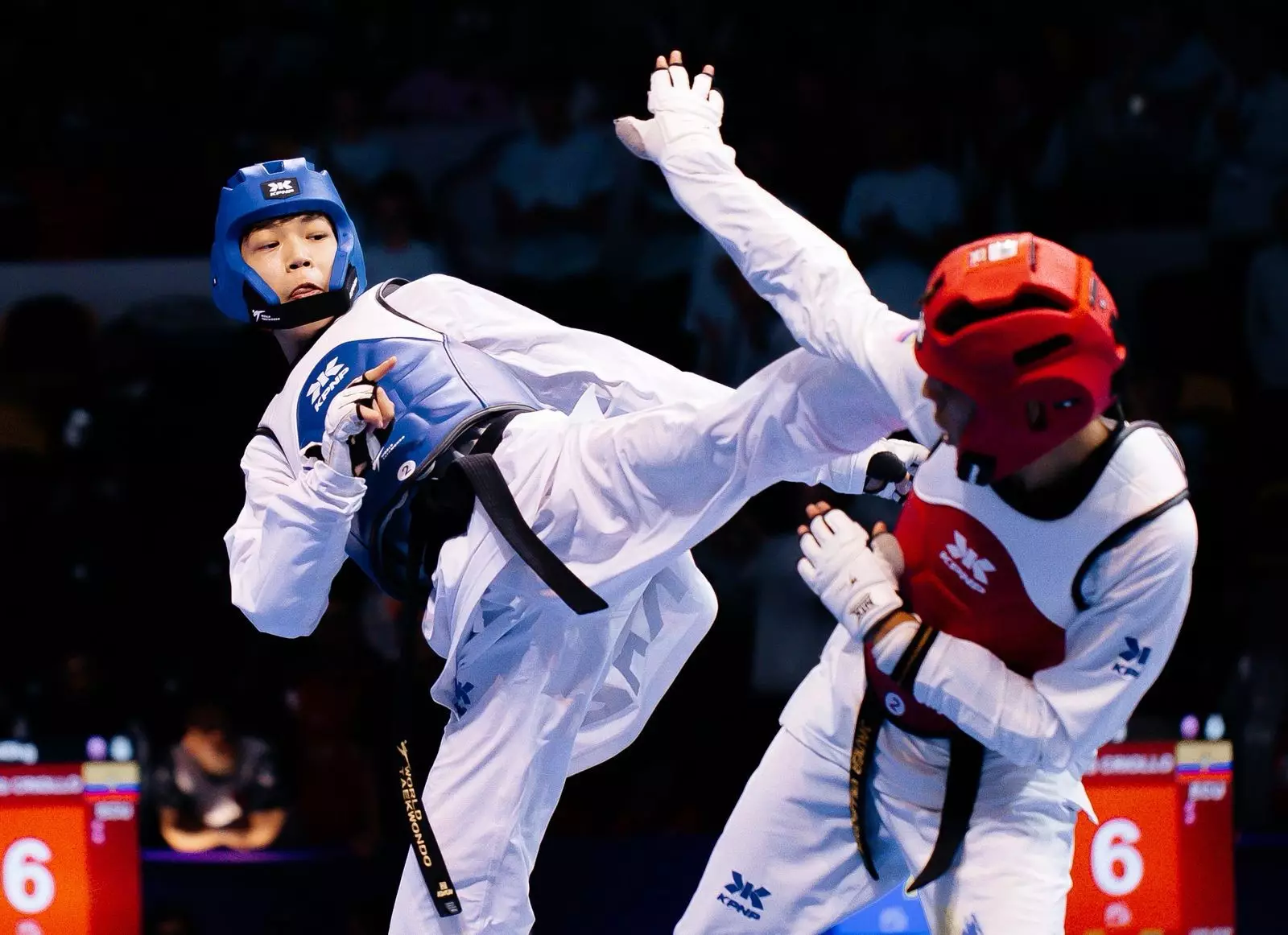 Казахстан взял две бронзы на  чемпионате мира по таеквондо